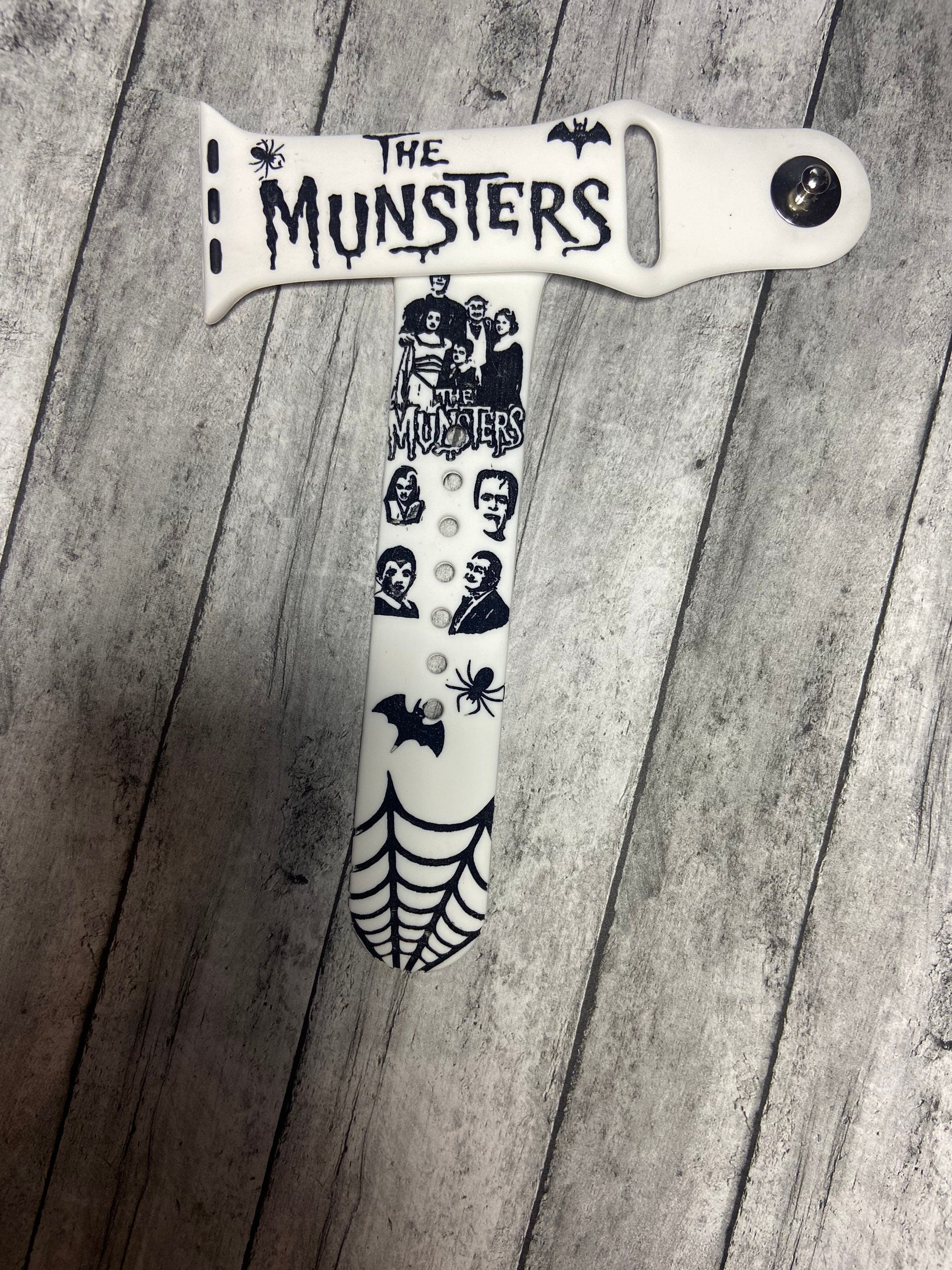 Scary movie, engraved smart watch band, Samsung engraved watch band, Fitbit versa 2 , gift for dad, halloween, the munsters, munsters
